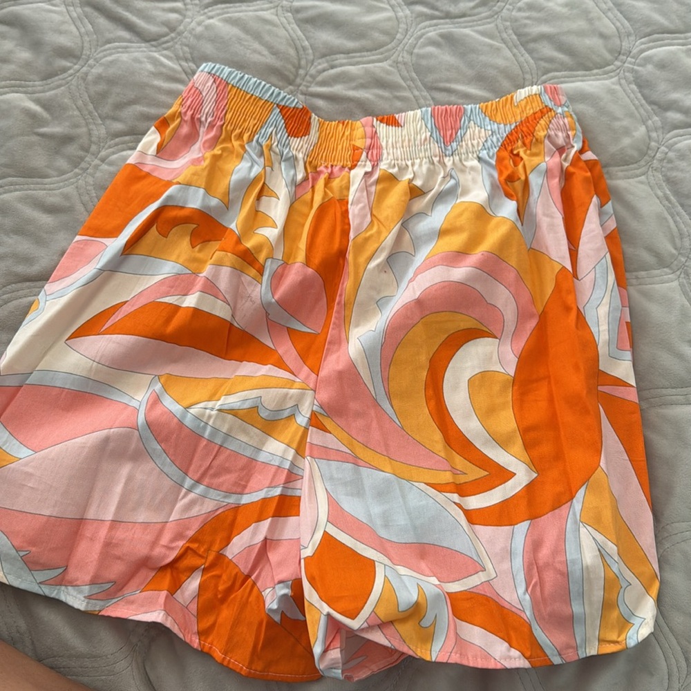 Mango Short - Picture 2 of 3